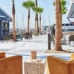 Doubletree By Hilton Hotel Berkeley Marina