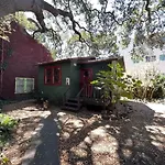 Charming Garden Cottage & Walk To Uc & Bart & Parking