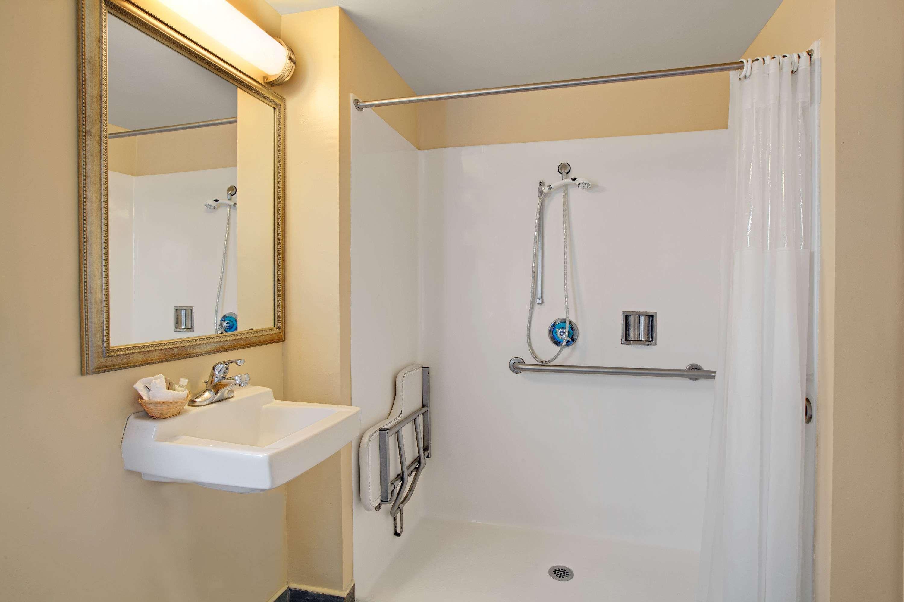Super 8 By Wyndham 2* Berkeley