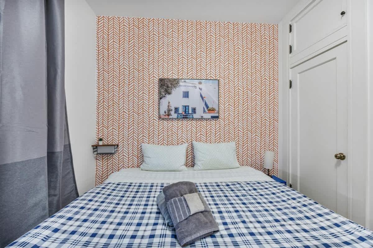 #urban Elegance 3br With Parking Near Uc Bart & Downtown