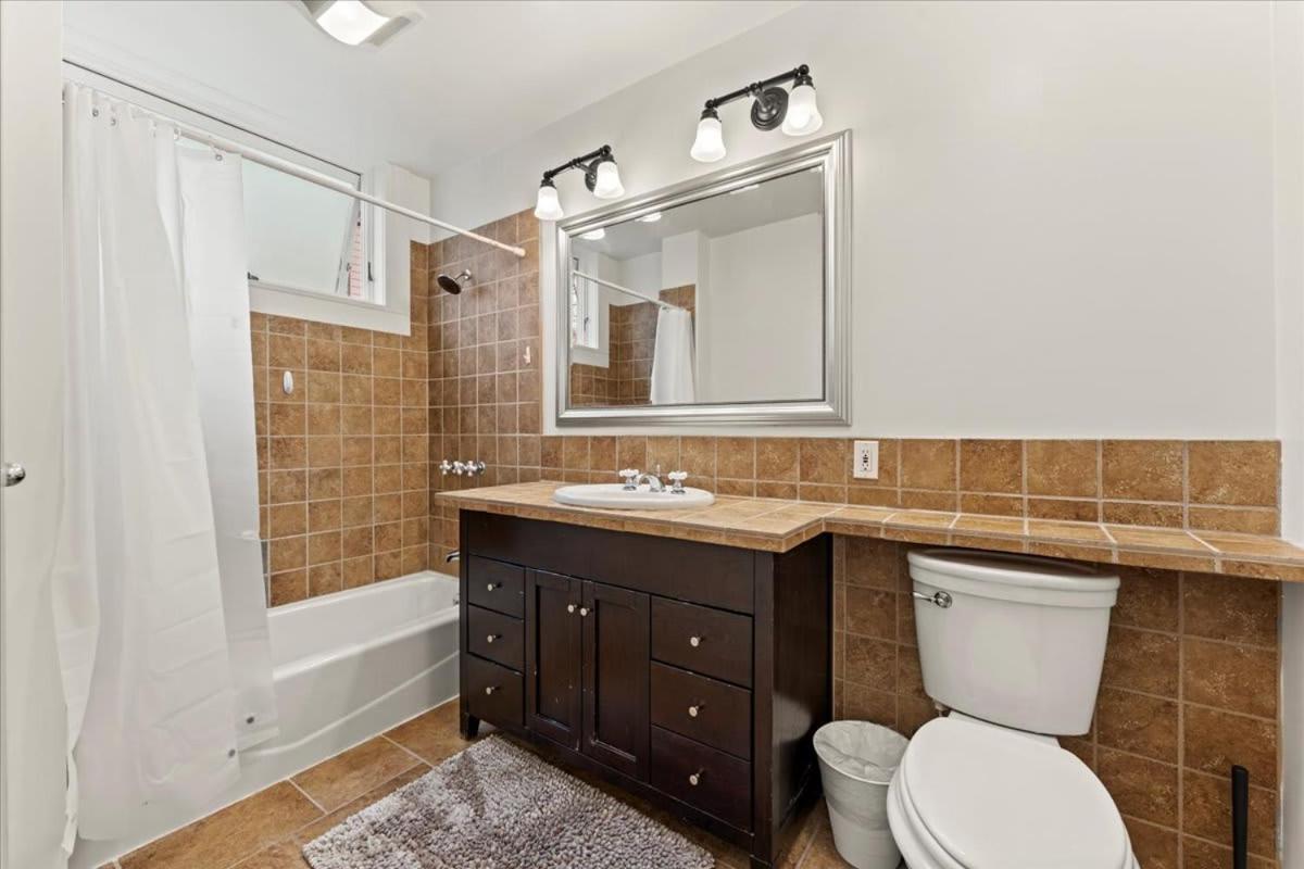 #urban Elegance 3br With Parking Near Uc Bart & Downtown Berkeley