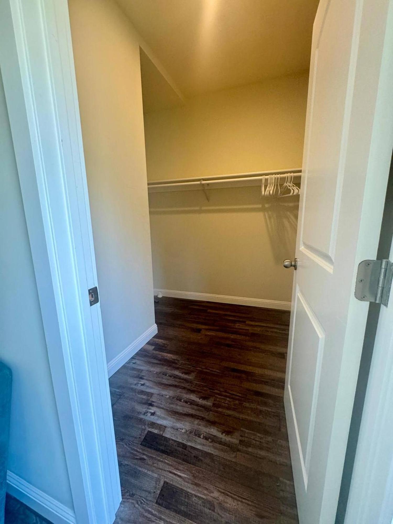 Amazing, Sunny, And Spacious! Steps To Campus! Apartment Berkeley