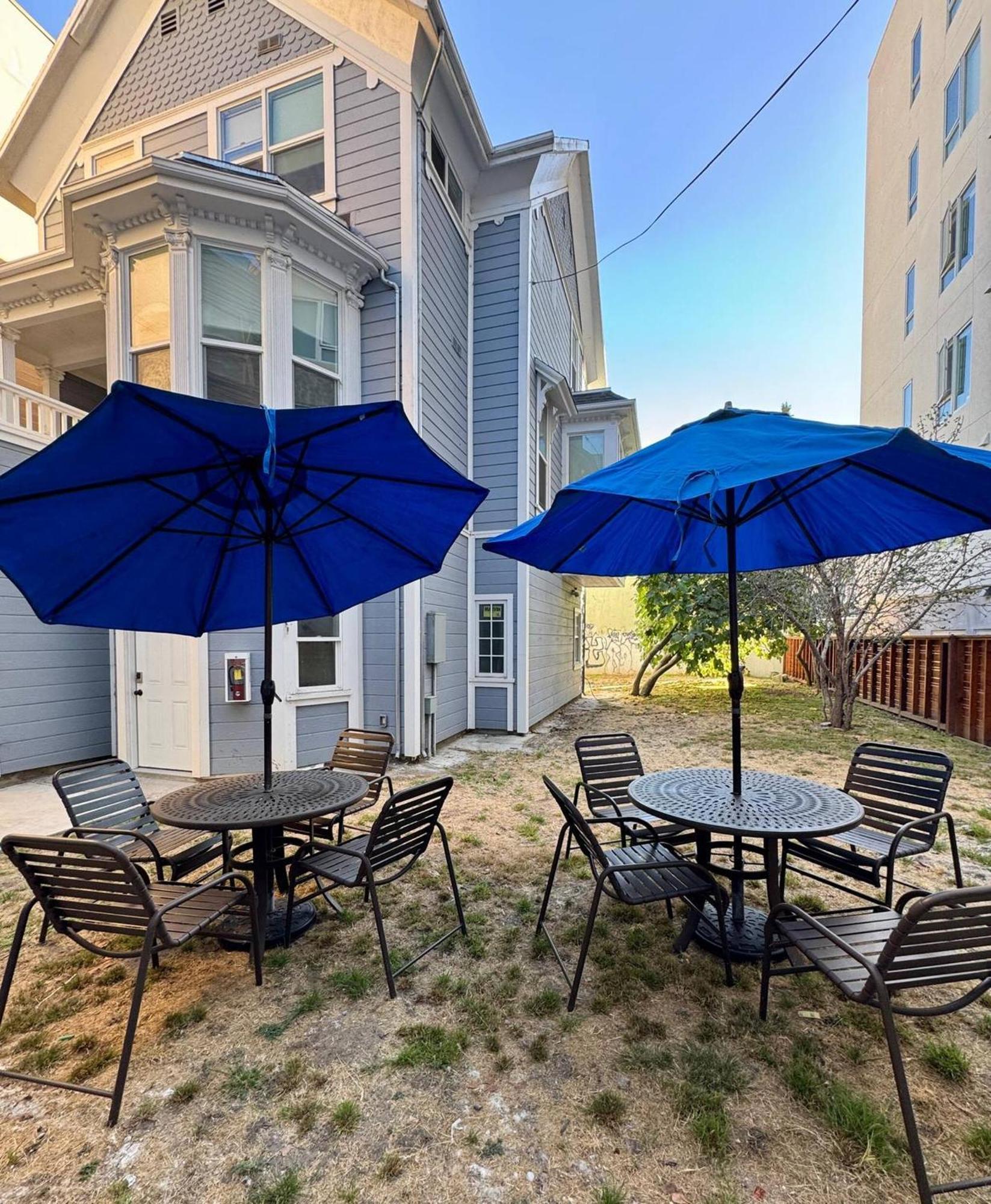 Apartment Amazing, Sunny, And Spacious! Steps To Campus! Berkeley