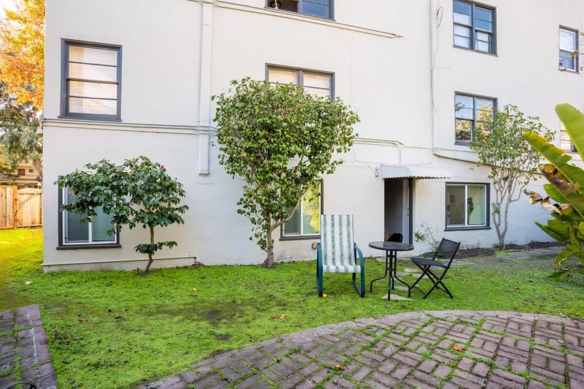 Garden Oasis Cozy Near Bart Shop With Parking Berkeley