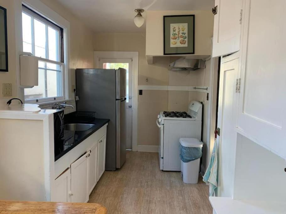 Nhà khách Cozy & Affordable Private In Downtown Near Uc Berkeley