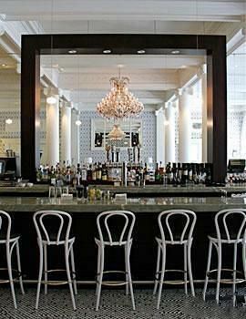 Shattuck Plaza Hotel