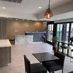Golden Bear Hotel - Surestay Collection By Best Western