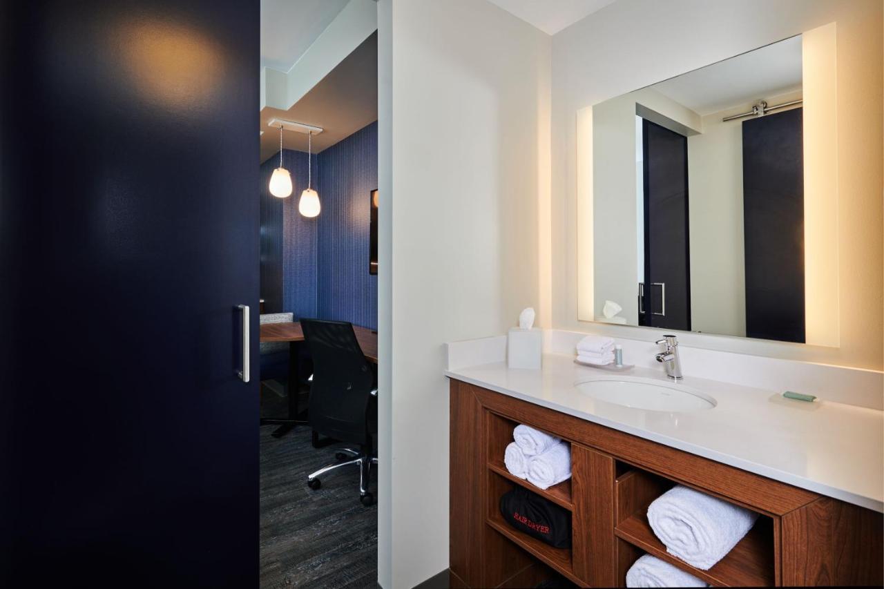By Marriott Hotel 4*