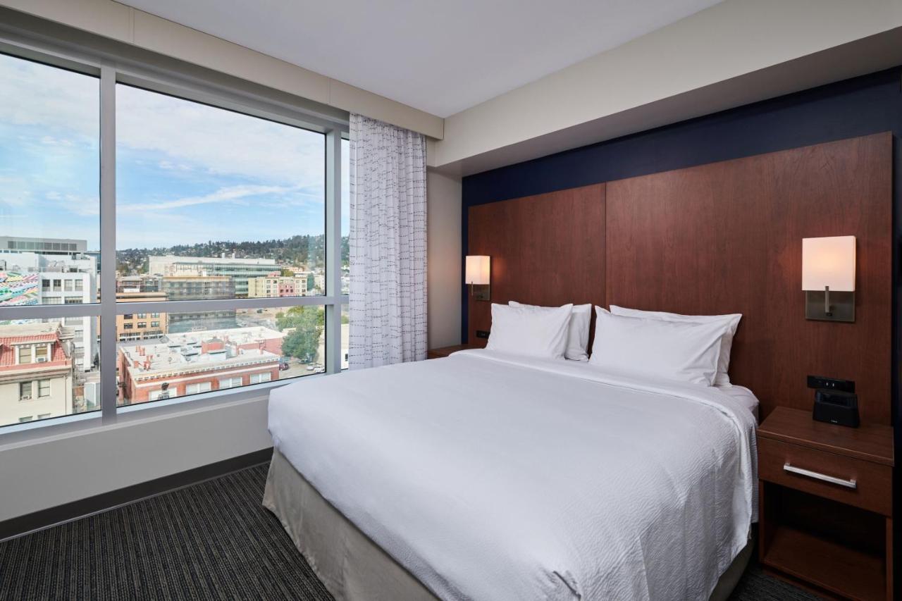 By Marriott 4*