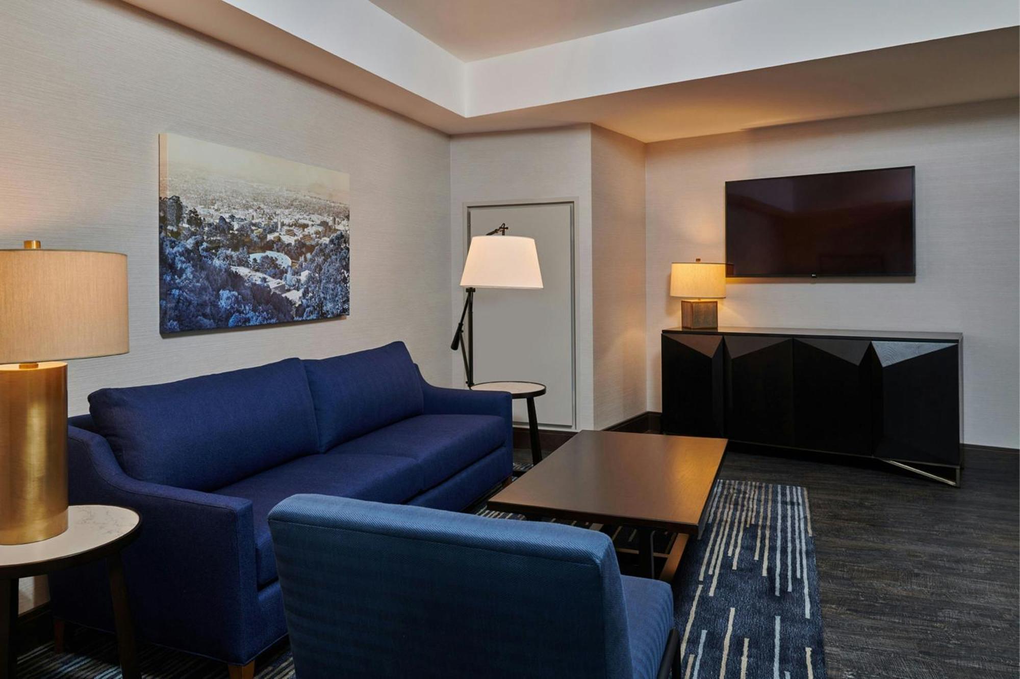 By Marriott 4* Berkeley